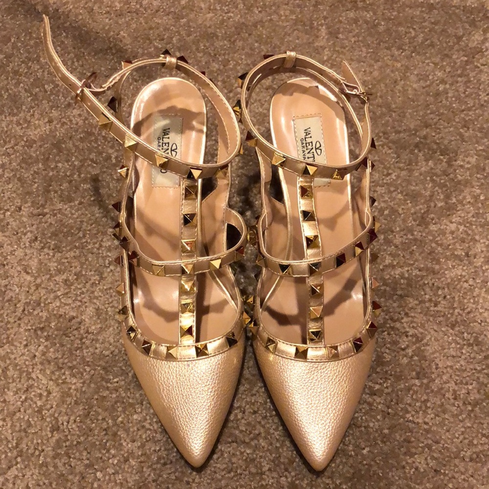 Valentino like shoes